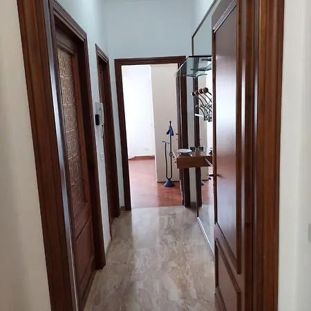 Daire Loft Tranquillo E Comodo, Vicino Metro E Vaticano